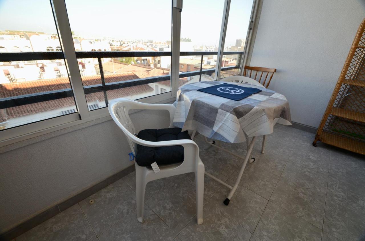 01 Calm Down And Relax Apartamento Torrevieja Exterior foto